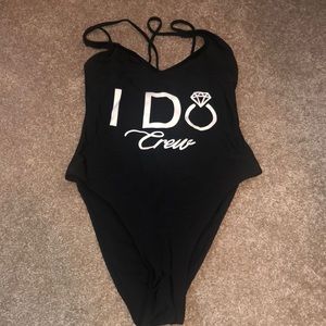 👙🤍🖤🤍🖤🤍 Bachelorette party 💍🥳 swimsuit I do crew black medium